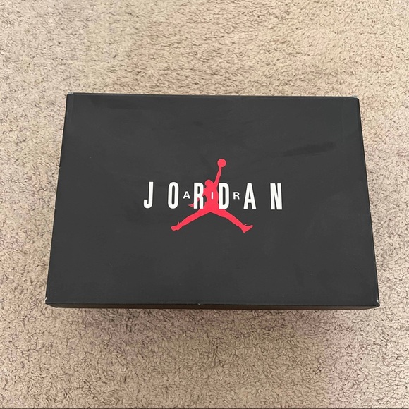 Air Jordan 11 Retro Low GS 'Concord-Bred' - Picture 8 of 9